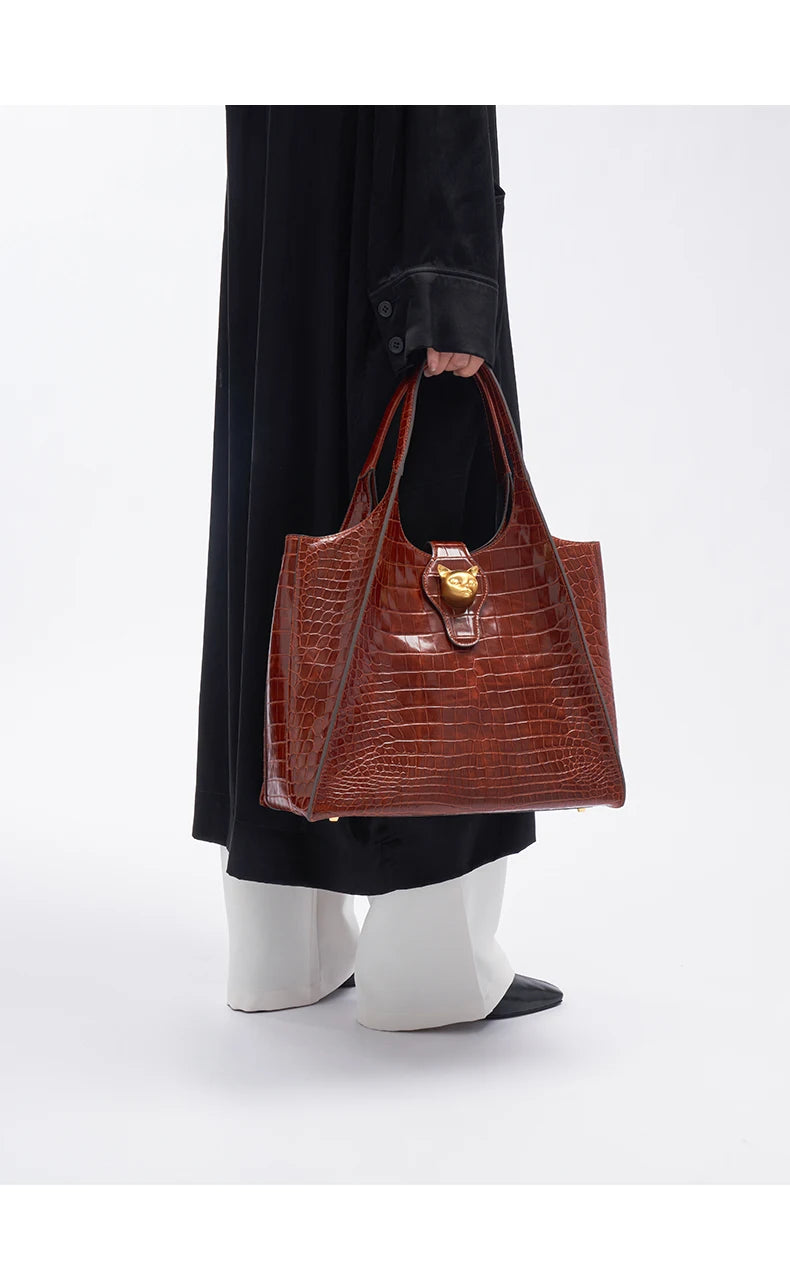 Crocodile Pattern Genuine Leather Messenger Bag