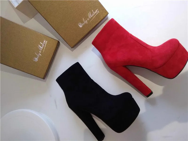 Onlymaker Women’s Round Toe Platform Ankle Boots – 15cm Chunky High Heels