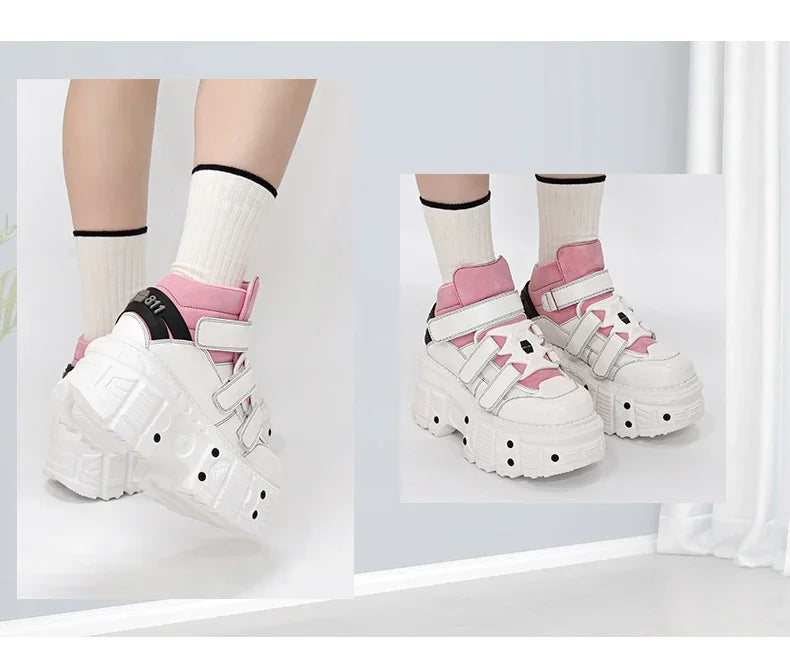 Pink Style Women’s Knee-High Boots – Lace-Up Platform Heel with Metal Detail