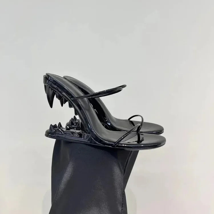 Teeth-Shaped Open-Toe Slippers with Unique Sloping Heel Design