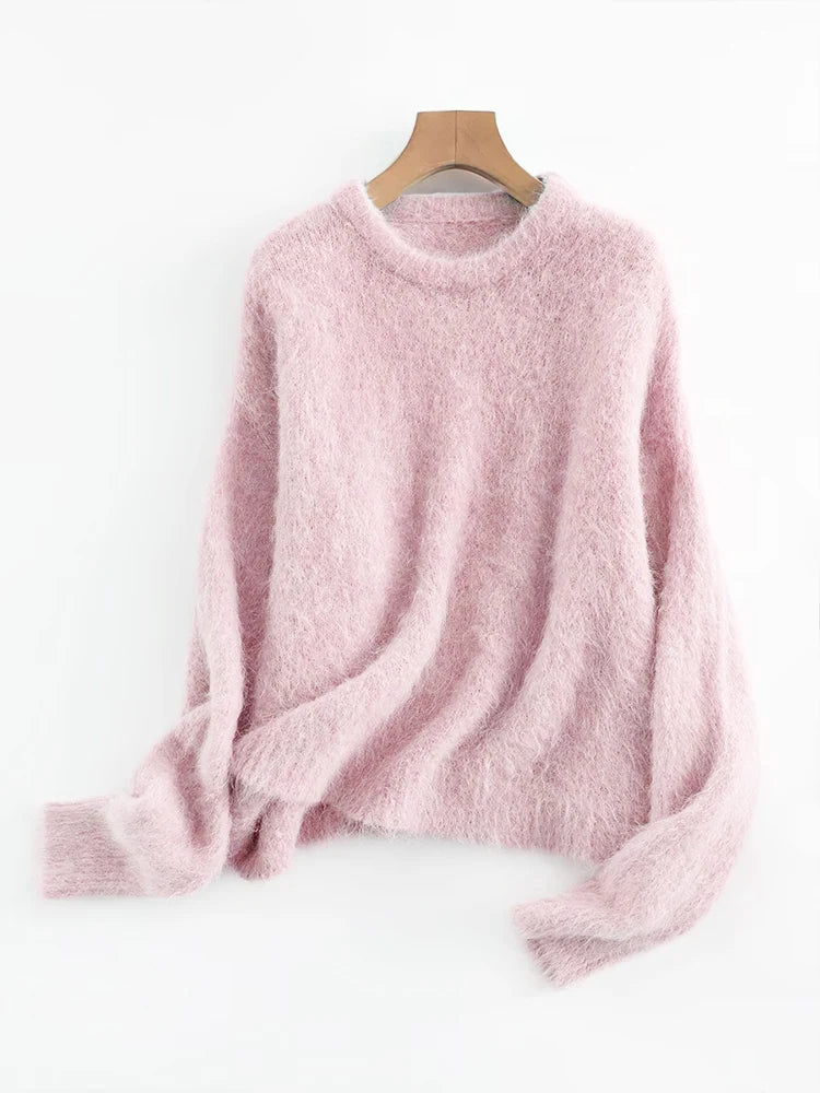 Warm Alpaca Pullover for Women – Fall/Winter 2025