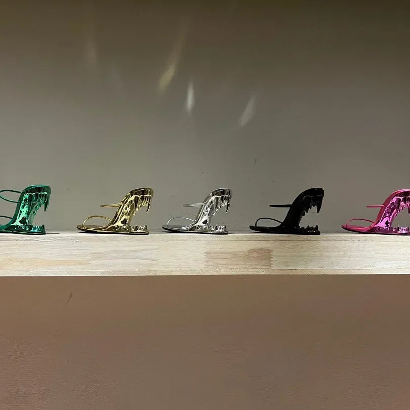 Teeth-Shaped Open-Toe Slippers with Unique Sloping Heel Design