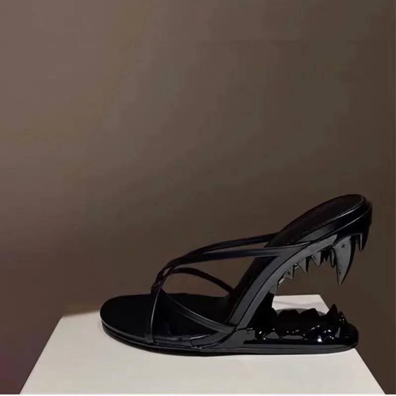 Teeth-Shaped Open-Toe Slippers with Unique Sloping Heel Design