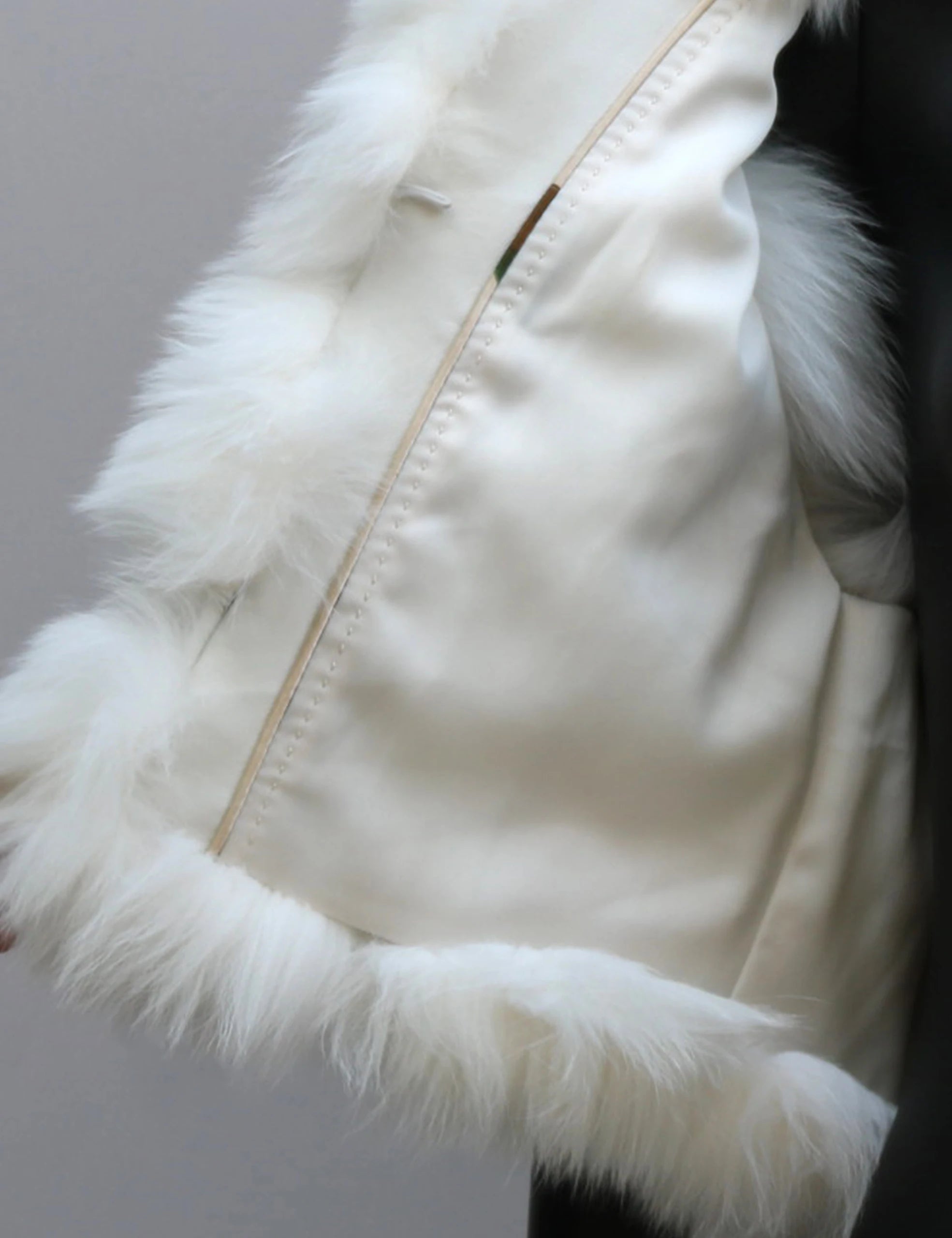 Real Silver Fox Fur Vest – Hooded Genuine Leather Sleeveless Jacket for Women