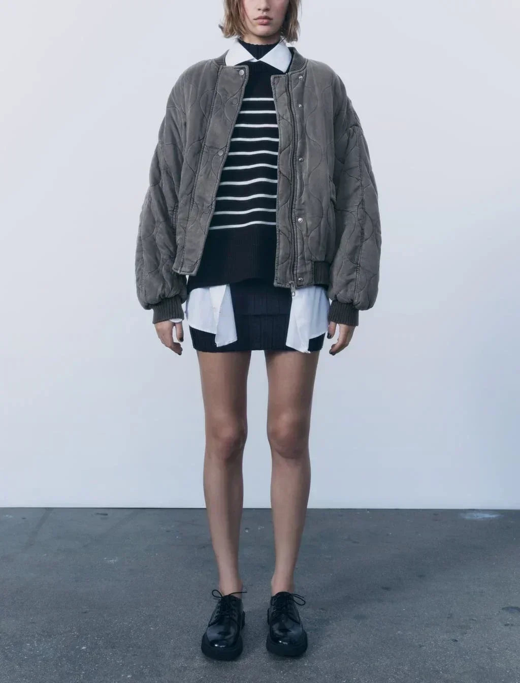 Bomber Jacket – Loose Fit Zip-Up Coat with Flap Pockets for Fall & Winter