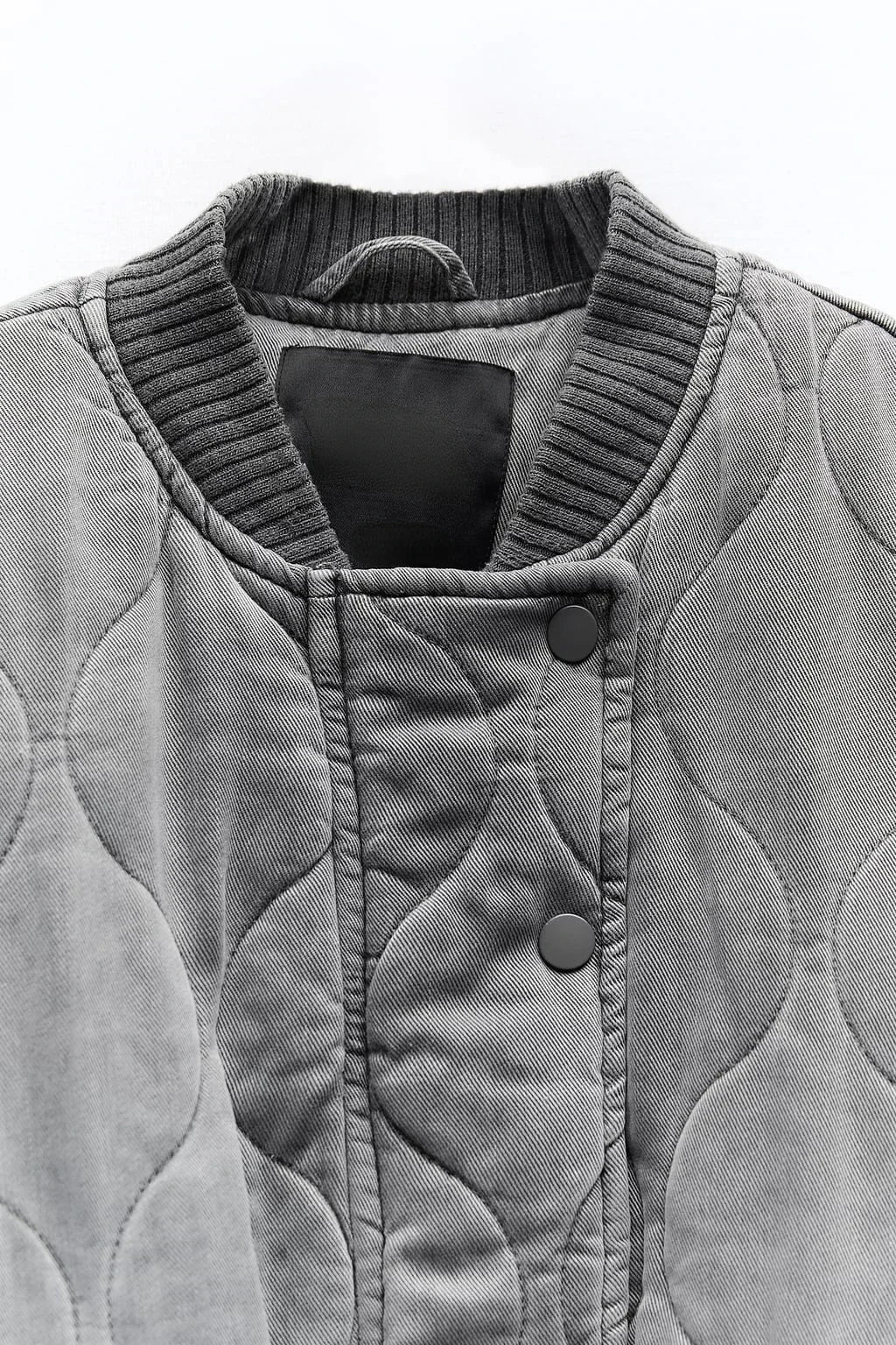 Bomber Jacket – Loose Fit Zip-Up Coat with Flap Pockets for Fall & Winter