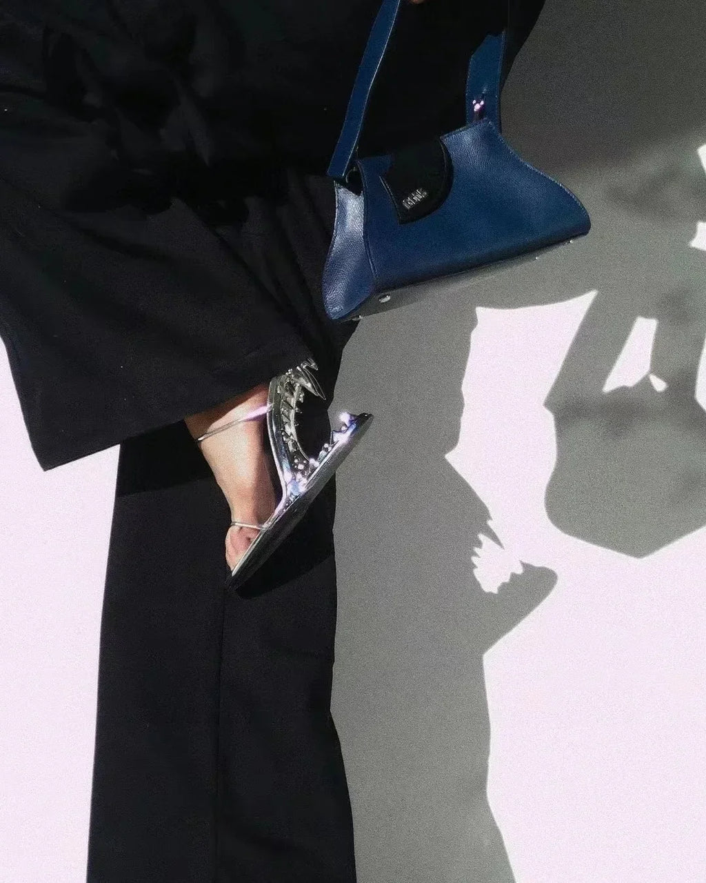 Teeth-Shaped Open-Toe Slippers with Unique Sloping Heel Design