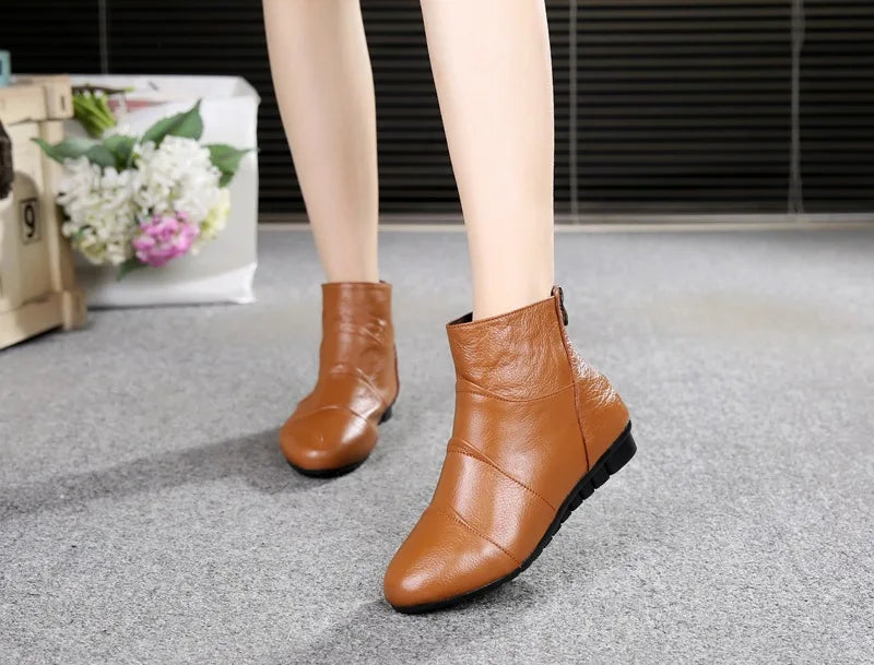 WOIZGIC Women’s Genuine Leather Platform Ankle Boots Zipper Warm Plush Autumn Winter