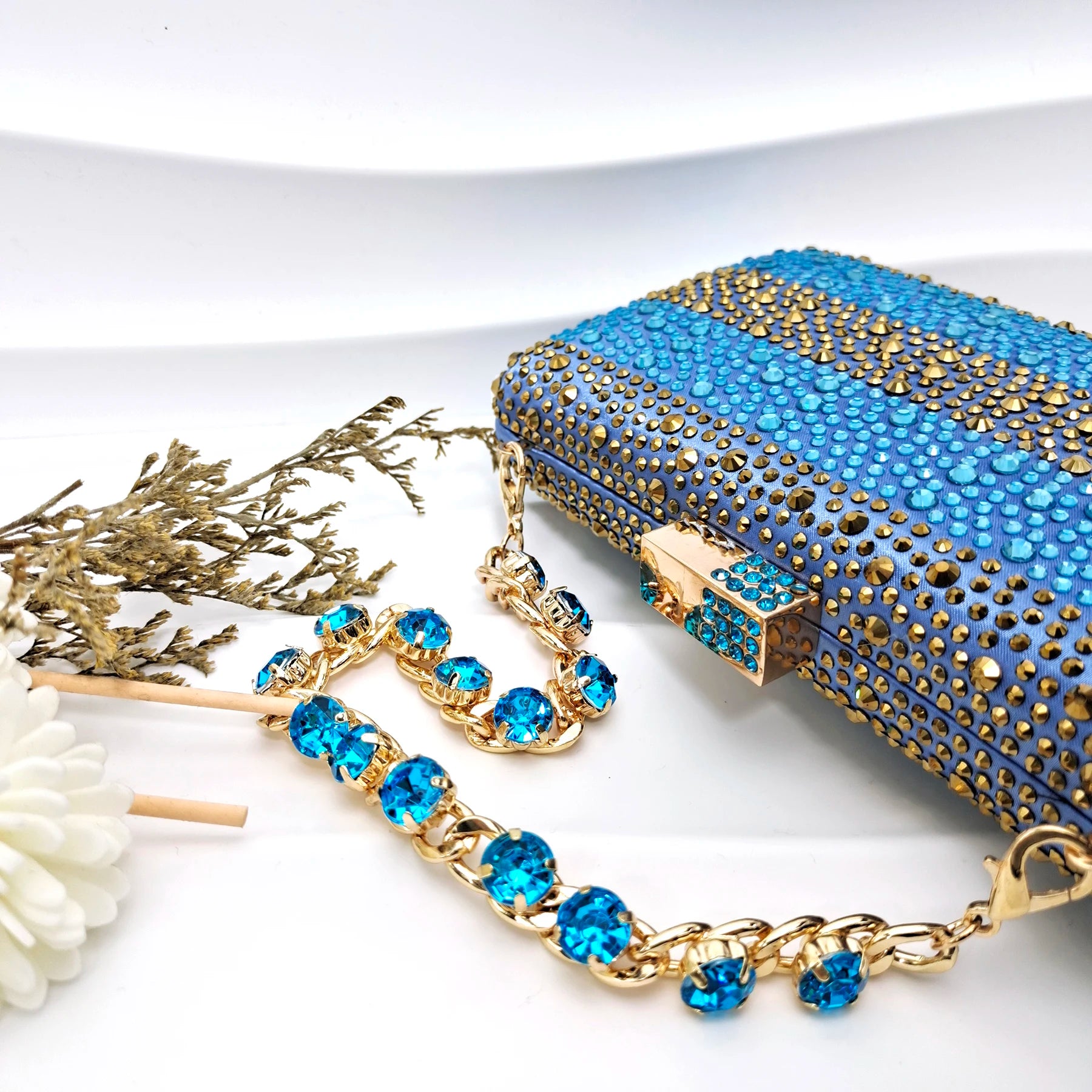 Rhinestone Satin Pumps & Clutch Set – Italian-Inspired Elegance