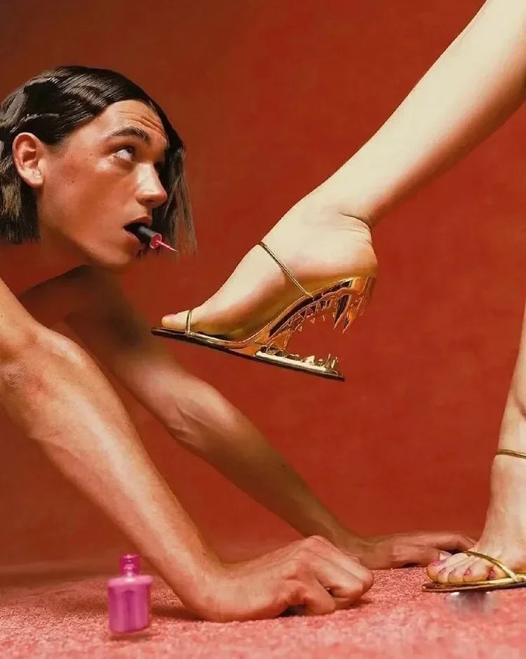 Teeth-Shaped Open-Toe Slippers with Unique Sloping Heel Design