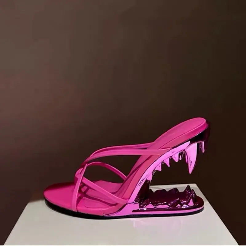 Teeth-Shaped Open-Toe Slippers with Unique Sloping Heel Design