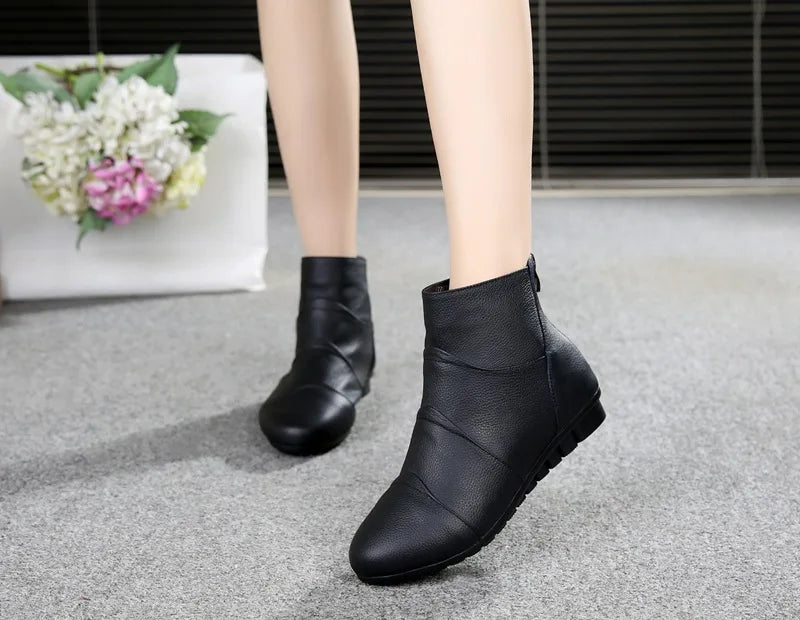 WOIZGIC Women’s Genuine Leather Platform Ankle Boots Zipper Warm Plush Autumn Winter